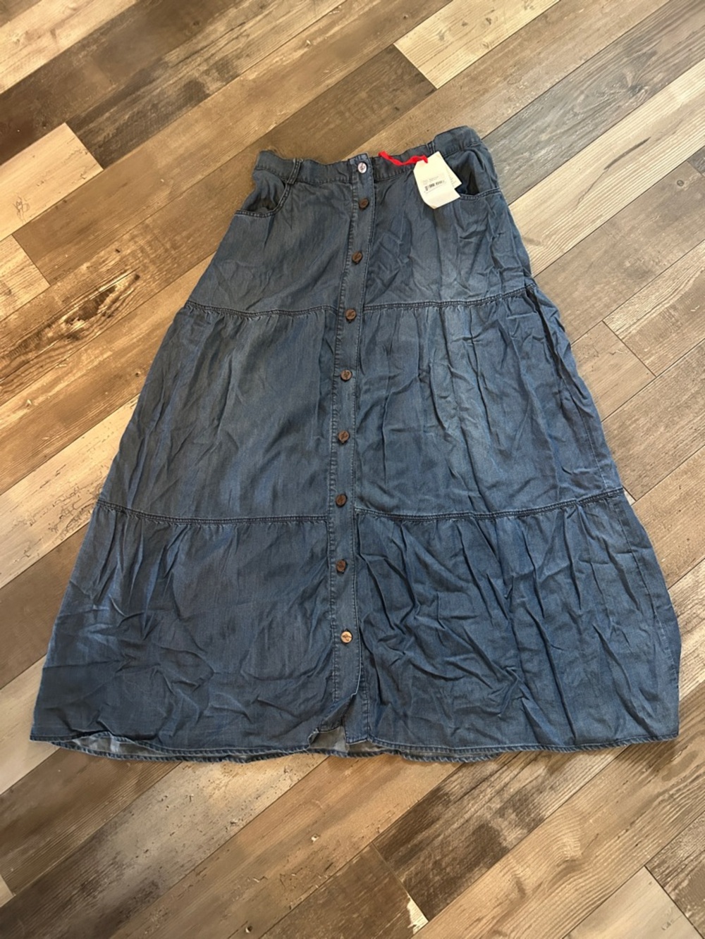 Denim skirt